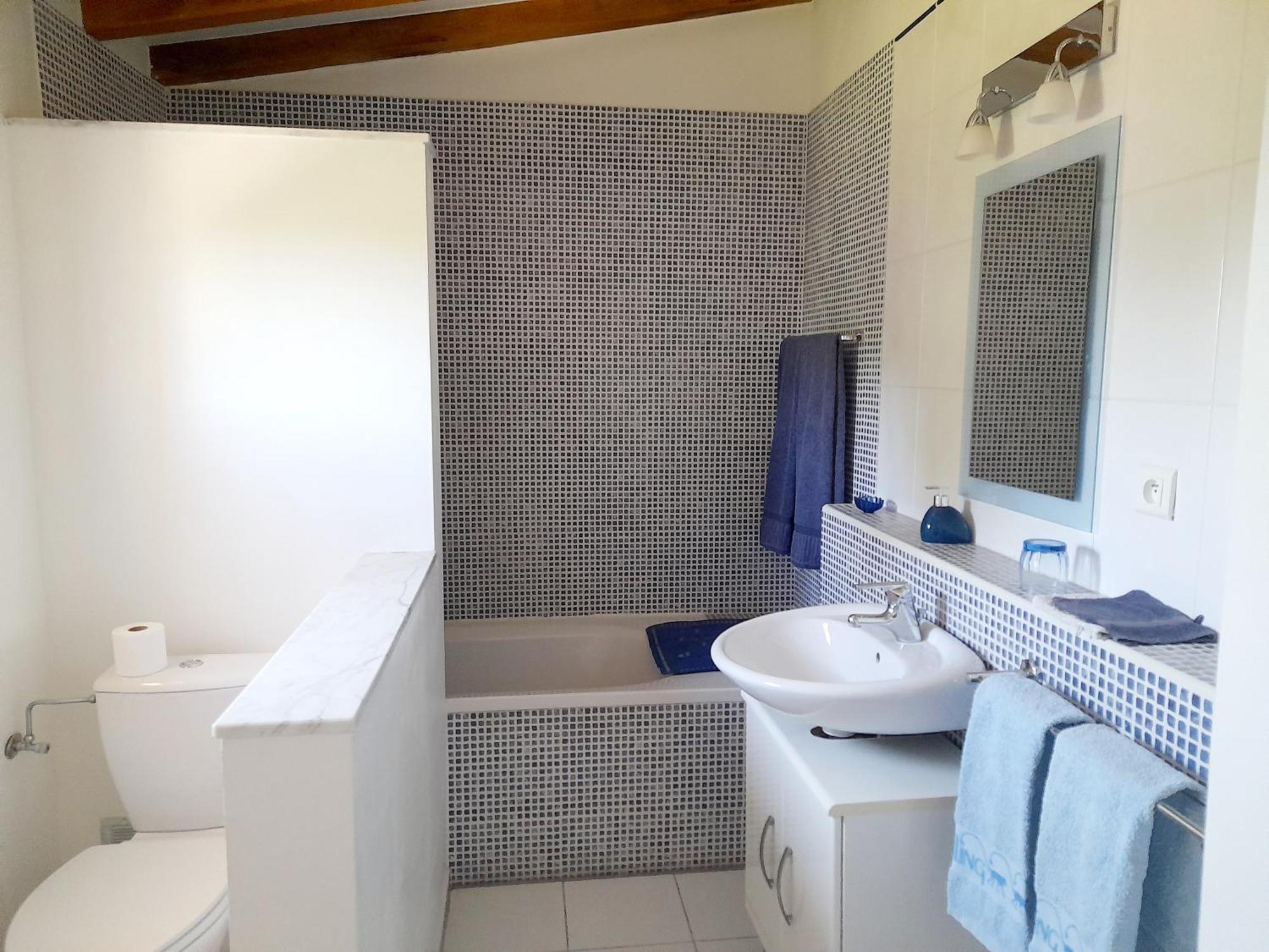 Domaine Des Ecureuils Bed & Breakfast Carpentras Exterior foto