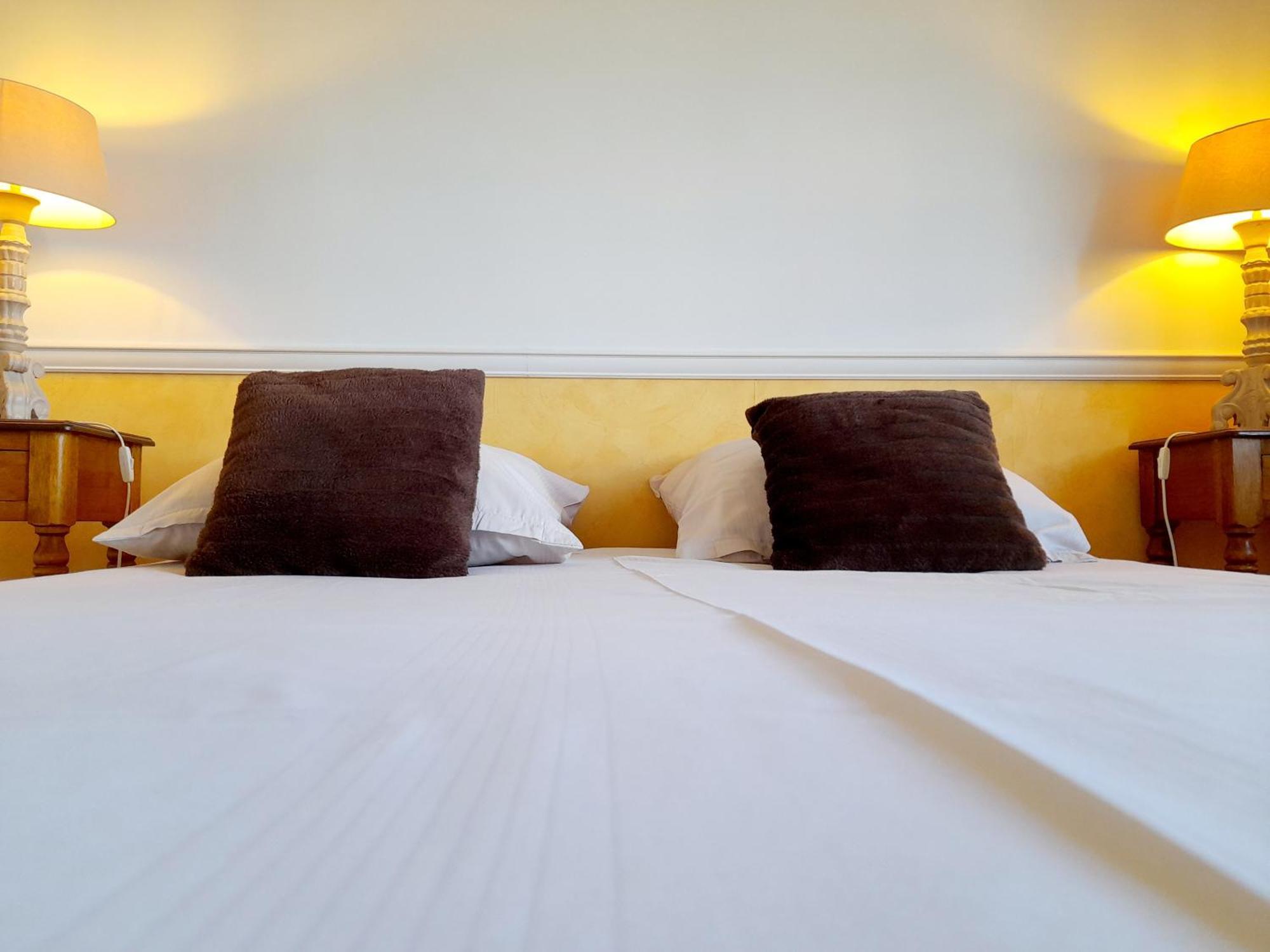 Domaine Des Ecureuils Bed & Breakfast Carpentras Exterior foto